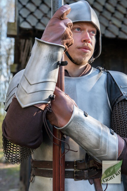 Mercenary Bracers Product image