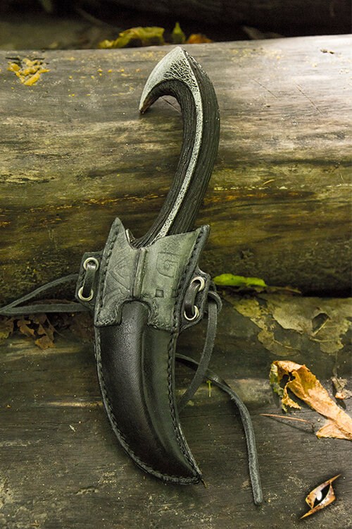 Dark Elven Throwing Knife & Holder Product image