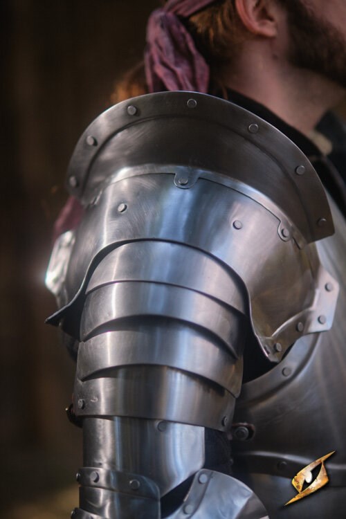 Captain Pauldrons Product image