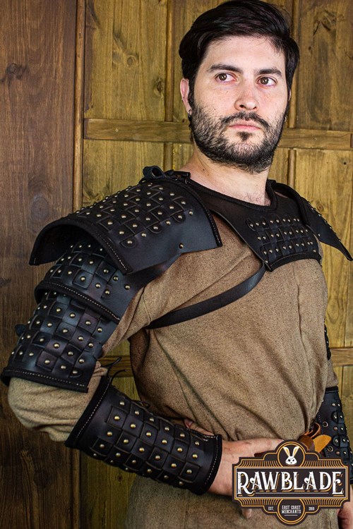 Evan Reinforced Pauldrons Product image